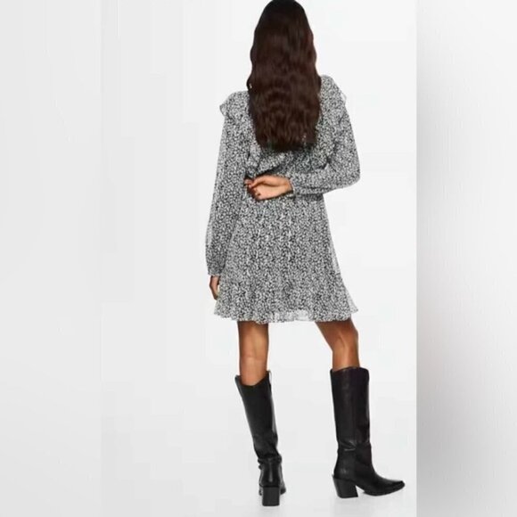 Mango - Women's Printed Long Sleeve Short Dress - Black/White. Size: 2 (US). NWT - Picture 7 of 12